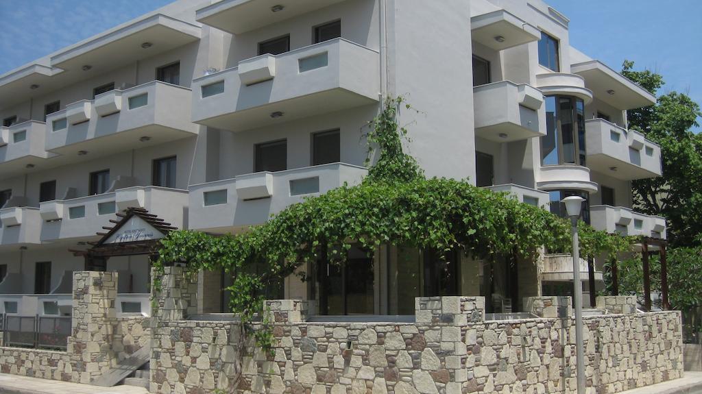 Captain Yiannis Studios & Apartments Кос Номер фото
